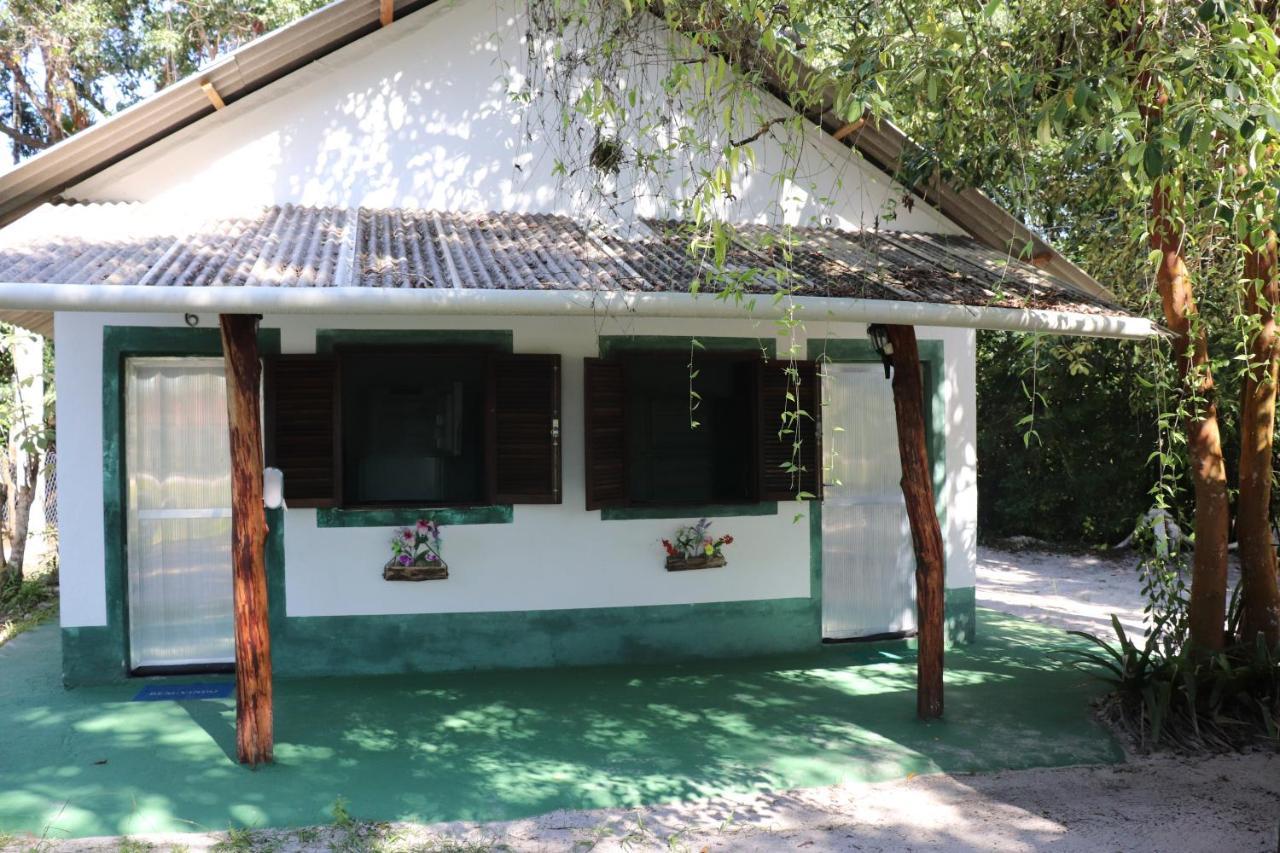Nosso Chale Na Ilha Hotell Cananéia Exteriör bild