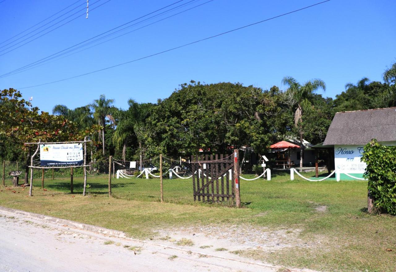 Nosso Chale Na Ilha Hotell Cananéia Exteriör bild