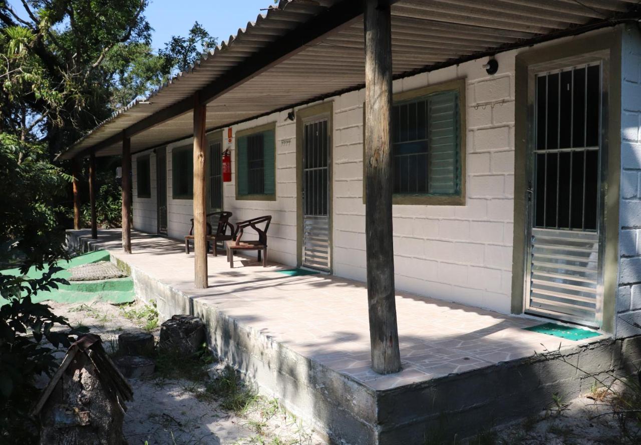 Nosso Chale Na Ilha Hotell Cananéia Exteriör bild